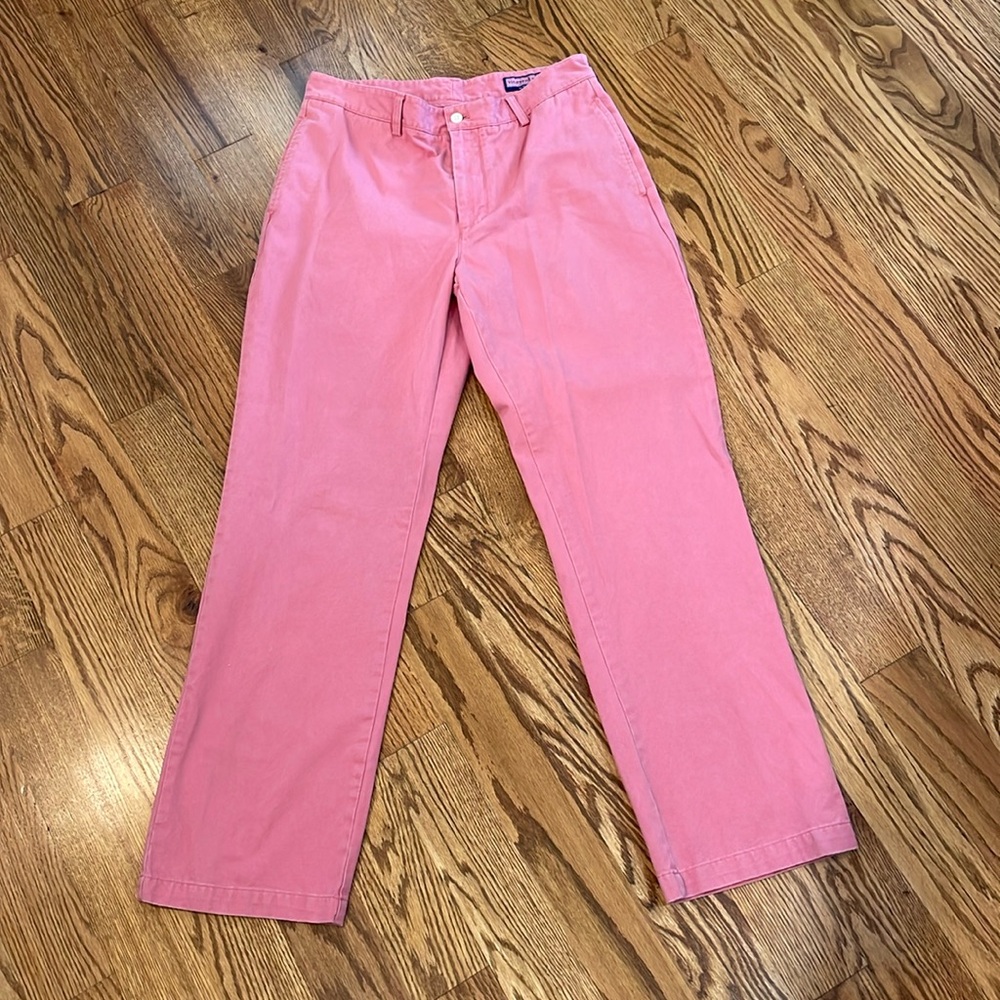 Men’s Vineyard Vines Club Pants. Size 32 X 32. Excellent Condition.